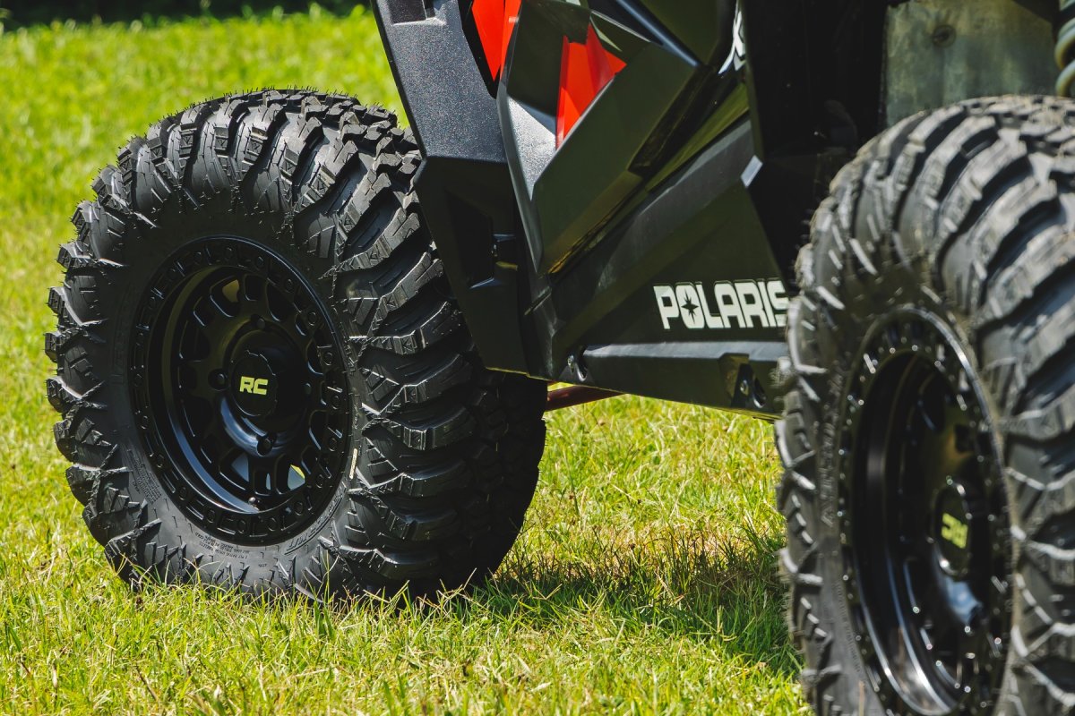 Mud-Terrain Tire - Rough Country - Vector M/T